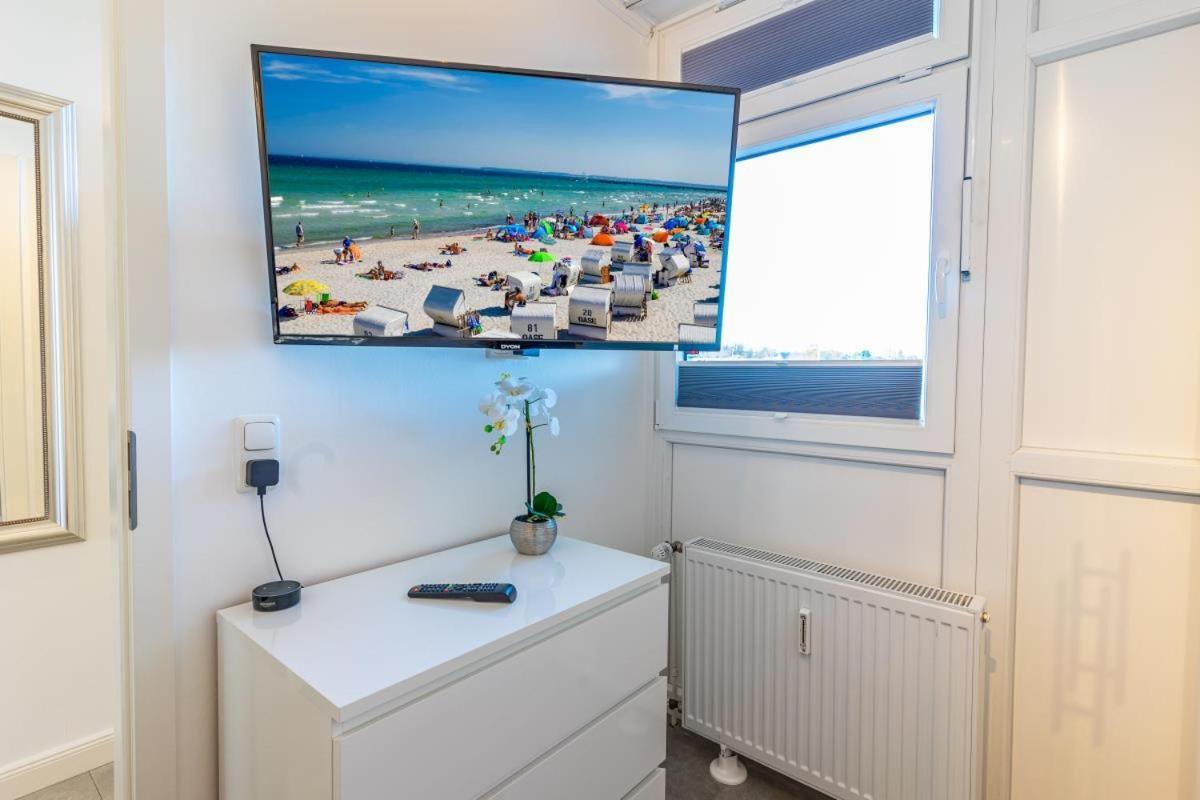 Scharbeutz 2- Zimmer- Luxus Apartment Mit Eigener Sauna Exterior photo